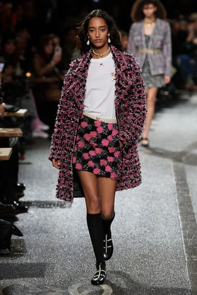 Look 26